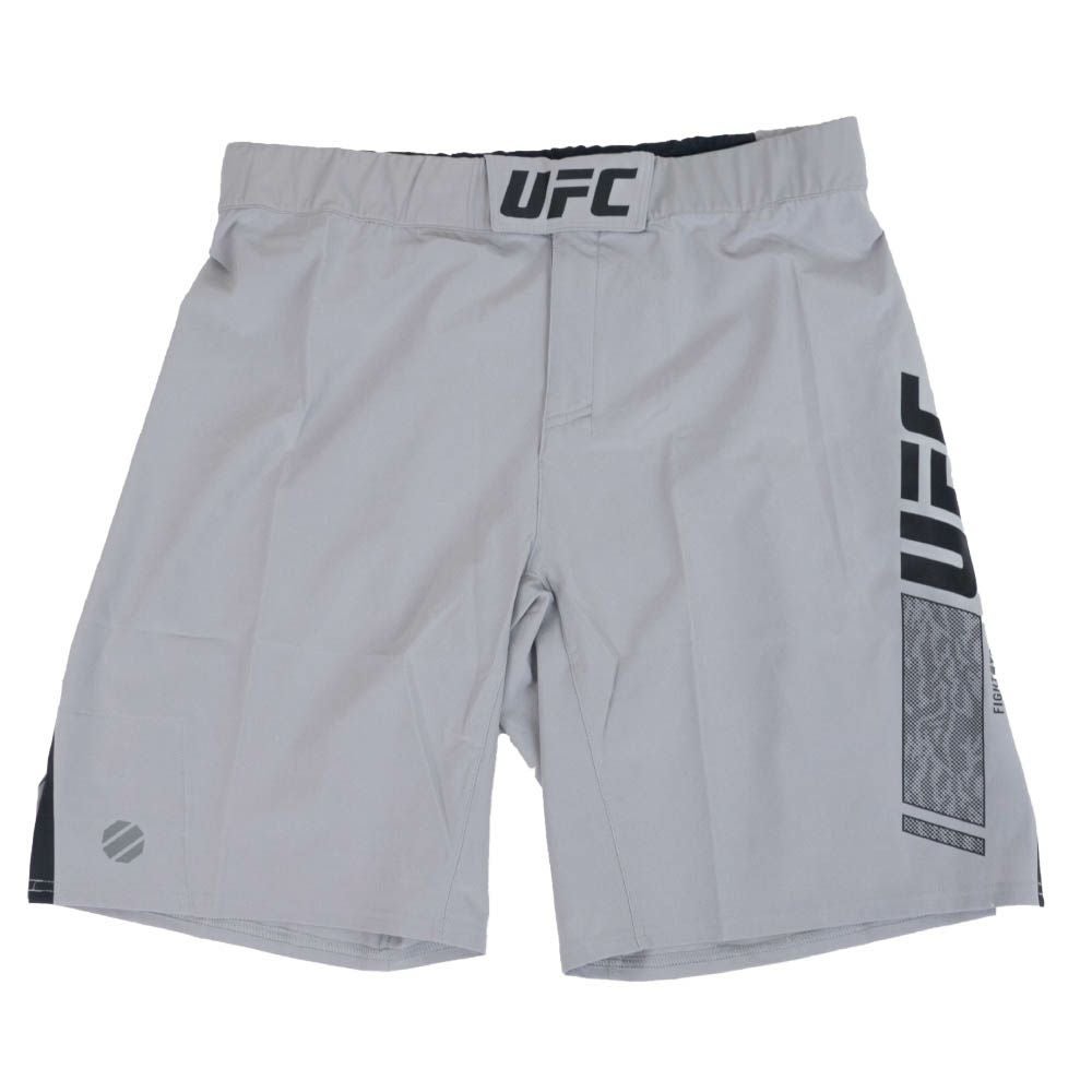 未使用品 UFC GYM ショートパンツ グレー 男性用 XLサイズ UFC ショートパンツ ショーツ リーボック Reebok グレー メンズ