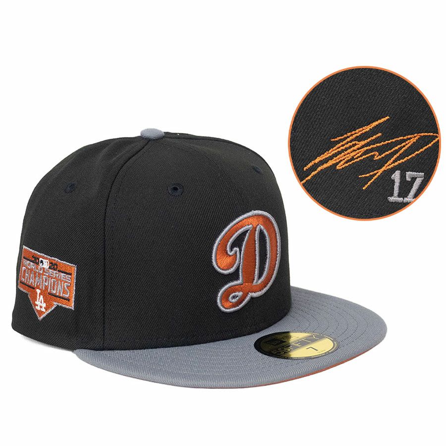 MLB キャップ 【球場限定配布】鬼滅の刃 x ドジャース 竈門炭治郎