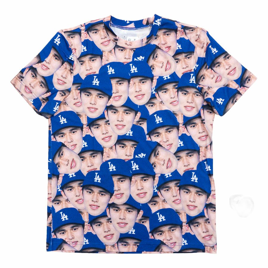 一度見たら忘れられないアイテムが新登場!!大谷選手の顔だらけtシャツ