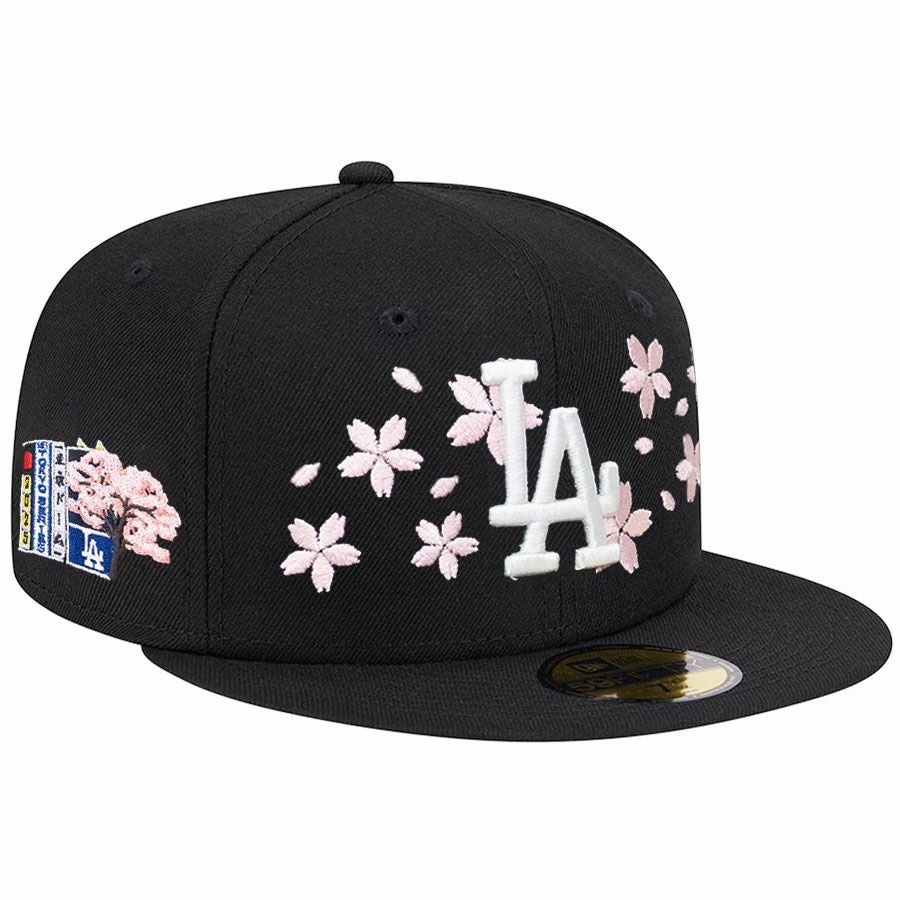 MLB キャップ 【球場限定配布】鬼滅の刃 x ドジャース 竈門炭治郎